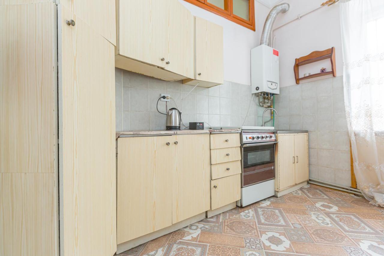 Квартира Подобово У Львові На Вулиці Щепкіна 5 Ngoại thất bức ảnh